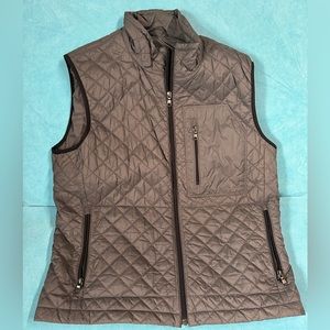 Banana republic grey quilted puffer vest